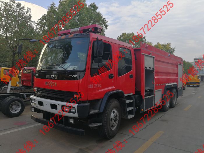 五十鈴15噸水罐消防車